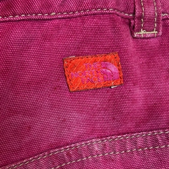 THE NORTH FACE Pink Splatter Wash Cargo Shorts 4 - Picture 3 of 5